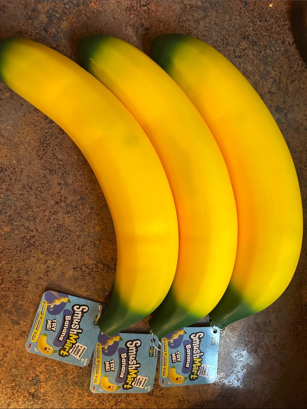 Smash Mart Banana Squish Toy – Yellow